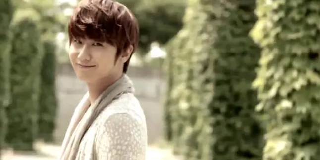 Heo Young Saeng SS501 Hadirkan Melodi Lembut