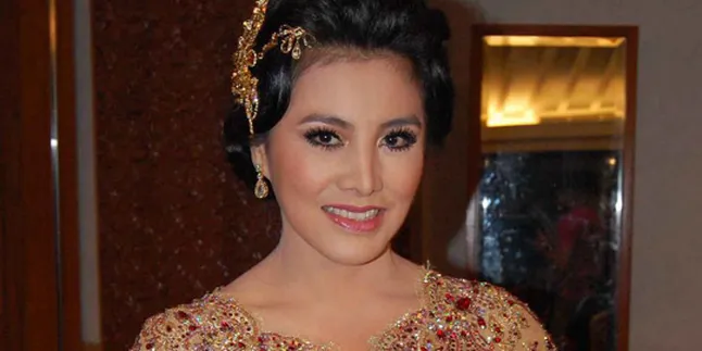 Siti KDI Nikah, Cici Paramida Nangis Sedih