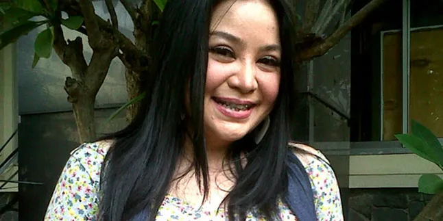 Hamil, Annisa Bahar Tetap Bergoyang