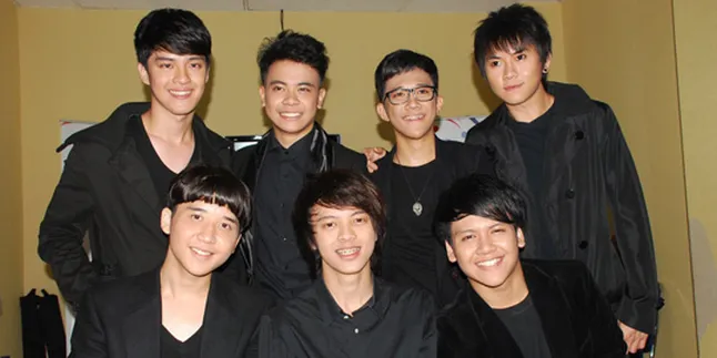 Album Perdana SMASH Keluar! Album Perdana SMASH Keluar!