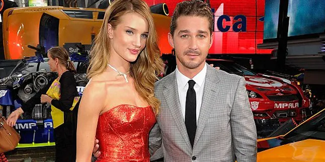 Kritikus: Rosie Huntington-Whiteley Tak Bisa Berakting!