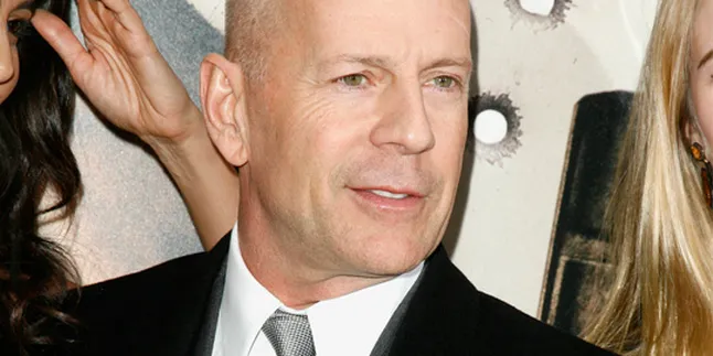 'G.I. JOE: COBRA STRIKES' Gaet Bruce Willis