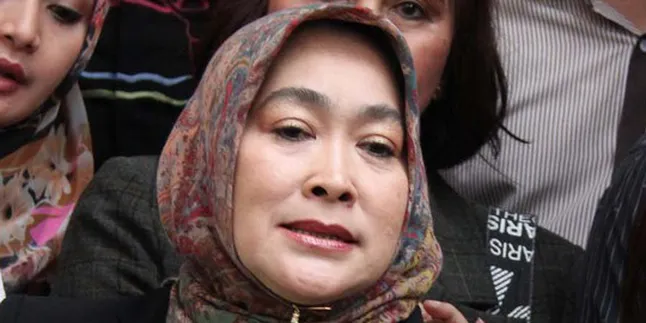 Jenny Rachman: Tak Ada Yang Bisa Gantikan Zainuddin MZ