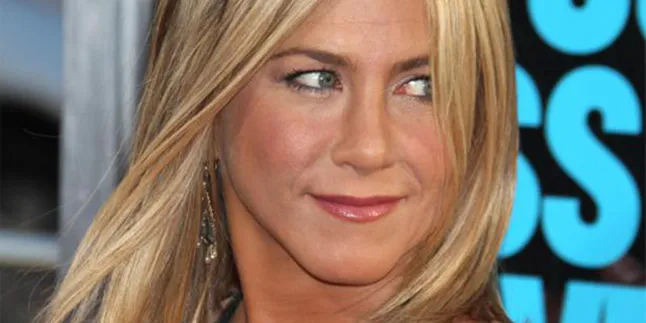 Jennifer Aniston Cuti Setahun Penuh