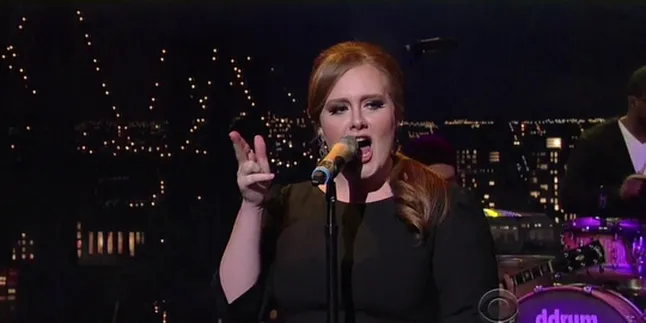 Sembuh Dari Radang Tenggorokan, Adele Tampil di iTunes Festival