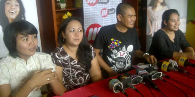 Persiapan Nikah Jenifer - Irfan Sudah Lama