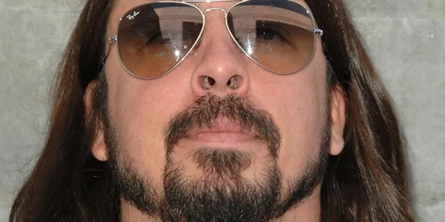 Dave Grohl: Teknologi Bikin Kepribadian Hilang