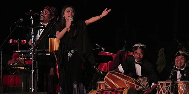 Jazz Gunung 2011: Kua Etnika Tampil Bak di Rumah Sendiri