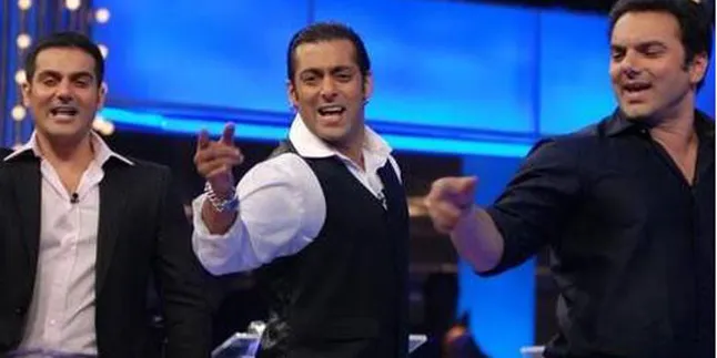 Salman Khan Bersama Saudaranya Dalam 'Dabangg 2'