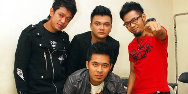 Buat Mini Album, D Bagindas Butuh 5 Hari