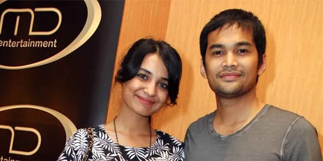 Karena Fans, Teuku Wisnu - Shireen Sungkar Kembali Dipasangkan