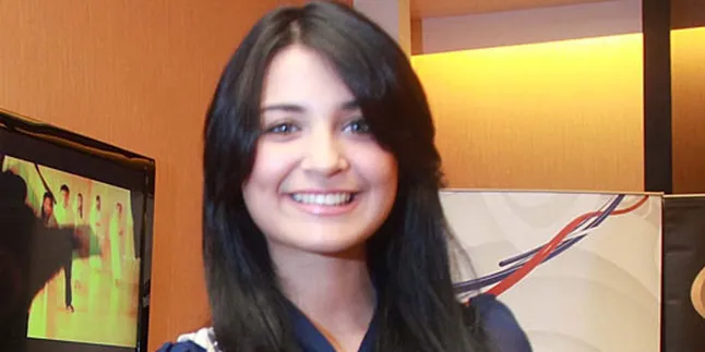 Libur, Shireen Sungkar Tetap Sibuk