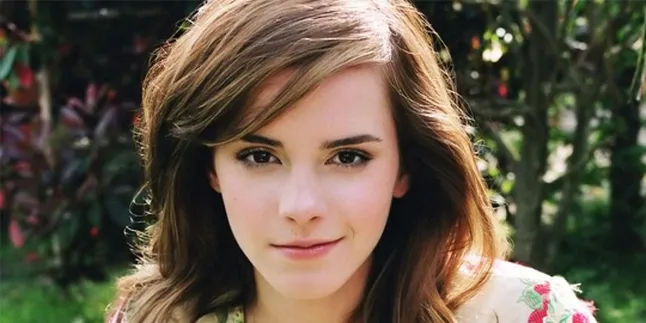 Emma Watson Kaget Daniel Radcliffe Kecanduan