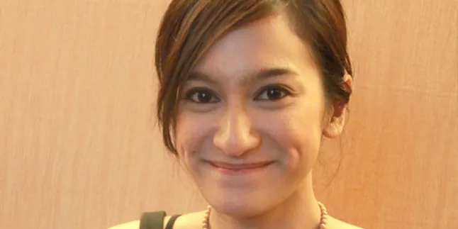 Stefanie Theresia, Enjoy Jadi Ibu Muda