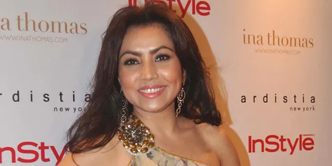 Rajin Sholat, Putri Mayangsari Juara Ngaji