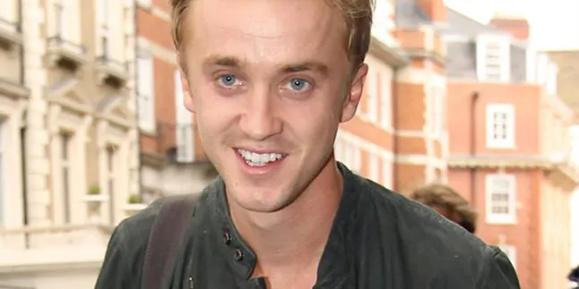 Tom Felton Buat Anak Kecil Menangis
