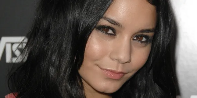 Vanessa Hudgens Juga Bisa Tampil Bak Gelandangan