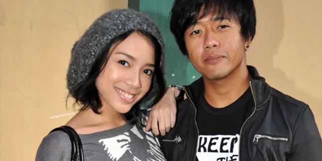 Dea Ananda: Aku Beruntung Sama Ariel Dea Ananda: Aku Beruntung Sama Ariel