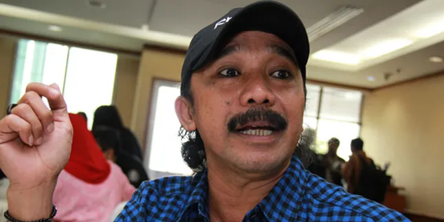 Banyak Tawaran, Oppie Kumis Menolak
