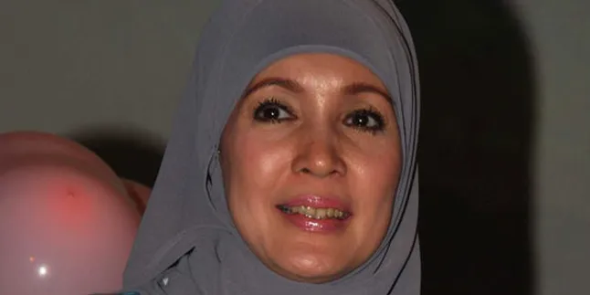 Berkah Pakai Jilbab, Henidar Amroe Main di 'PPT 5' Berkah Pakai Jilbab, Henidar Amroe Main di 'PPT 5'