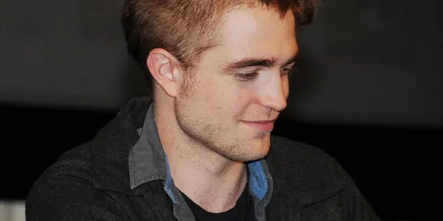 Pattinson: Adegan Persalinan 'TWILIGHT' Bakal Mengerikan