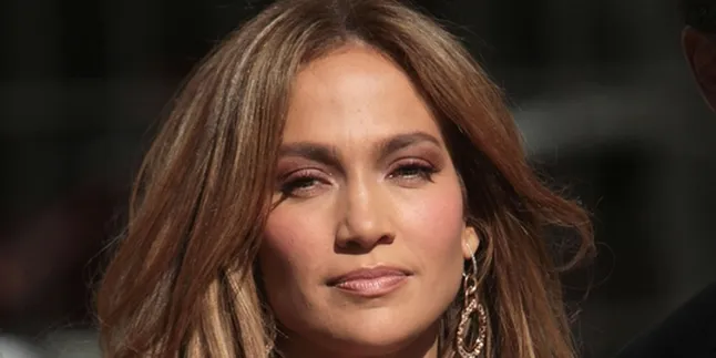 Jennifer Lopez Pasang Tarif US$34 Juta Jennifer Lopez Pasang Tarif US$34 Juta