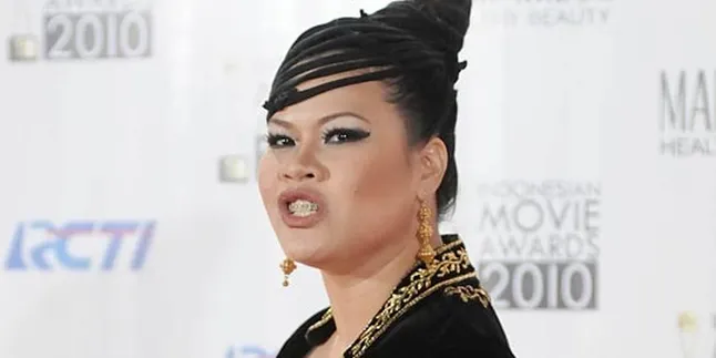 Pidana Selebriti, Bahasan Tesis S2 Okky Lukman Pidana Selebriti, Bahasan Tesis S2 Okky Lukman