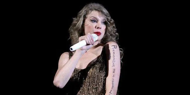 Taylor Swift Rebut Ultimate Awards di Teen Choice