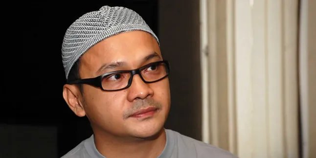 Adi Bing Slamet: Nyanyi Lagu Religi Suatu Hidayah