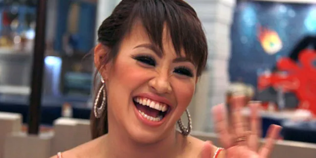 Pinkan Mambo Ubah Penampilan Selama Ramadhan