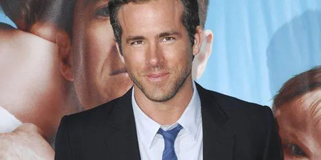 Lompat Dari Jembatan, Ryan Reynolds Patah Tulang