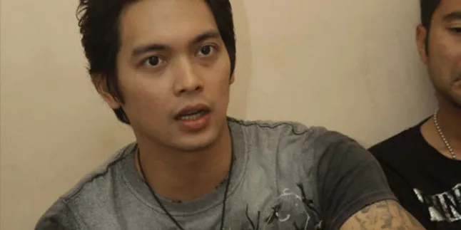 Donnie Sibarani: Boyband Itu Bagian Dari Trend