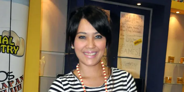 Sophie Navita Belum Ingin Kembali ke TV