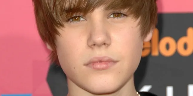 Bieber - Gomez Putus?