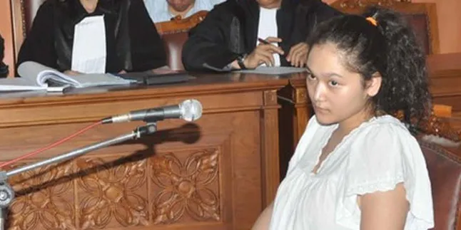 Sidang Tuntutan Putri Aryanti Ditunda Sidang Tuntutan Putri Aryanti Ditunda