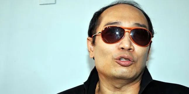 Adjie Notonegoro Lebaran di Rumah?