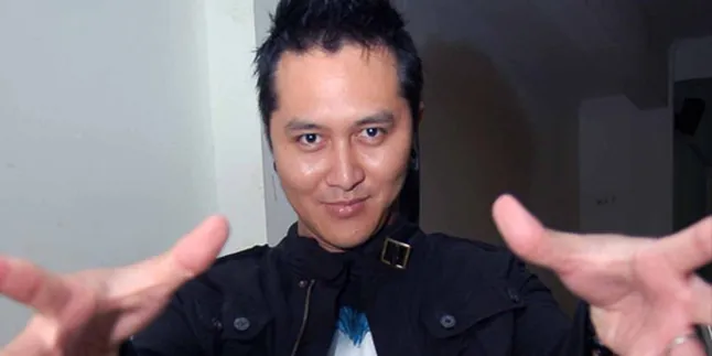 Demian Aditya Selingkuhi Model?