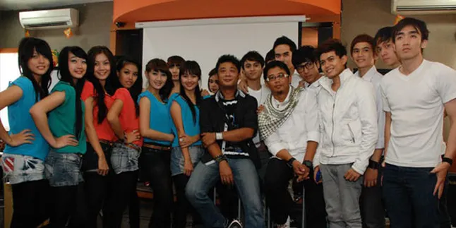 Andika - Imot The Titans Mendadak Boyband