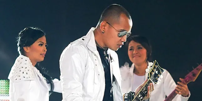 Serba Putih di Puncak Konser Kemuliaan Ramadhan