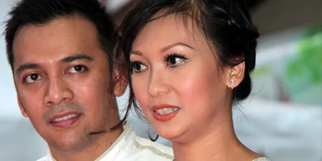 Nola AB Three: Aku Seneng Dicemburuin