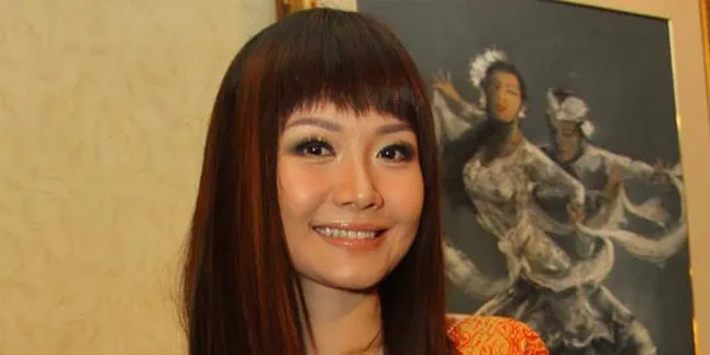 Hamil 4 Bulan, Alena Belum Ngidam