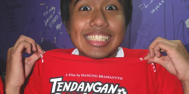 Joshua Berenang di Kolam Dingin Demi Film