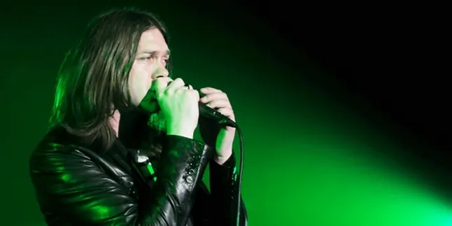 Album Kasabian Terinspirasi Dinosaurus