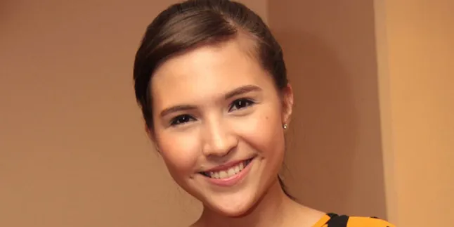 Olivia Jensen: Enakan Gak Pacaran