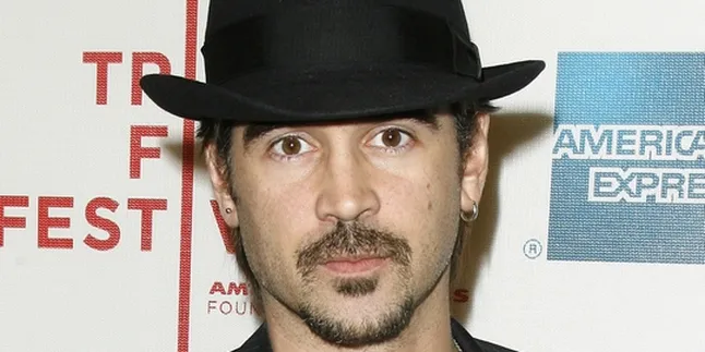 Colin Farrell Tak Keberatan Jadi Unicorn Colin Farrell Tak Keberatan Jadi Unicorn