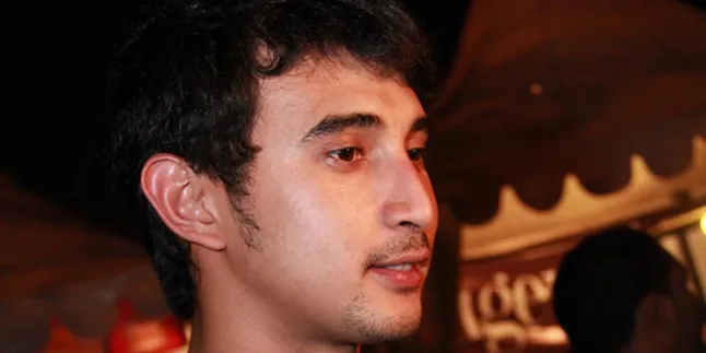 Ali Syakieb Kepincut Vokalis Paramore