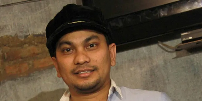 Usai Umroh, Tompi Serasa Seperti Diisi Ulang