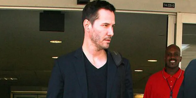 Akhirnya, Keanu Reeves Tampil Ganteng Lagi!