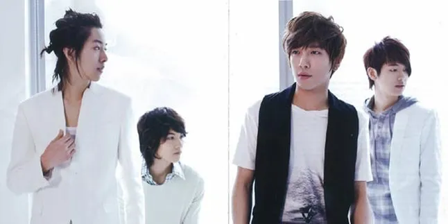 CN Blue Siap Gebrak Indonesia! CN Blue Siap Gebrak Indonesia!