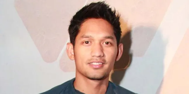 Ibnu Jamil: Cinta Bola, Poin Mutlak Presenter Sepak Bola